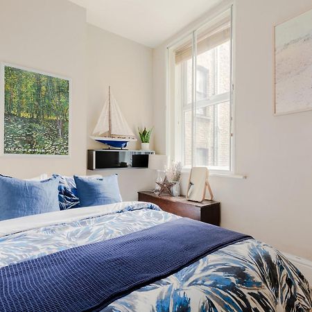 Apartamento Artistic Pied-A-Terre, Steps From The Tube, Moments From London'S Heart Exterior foto