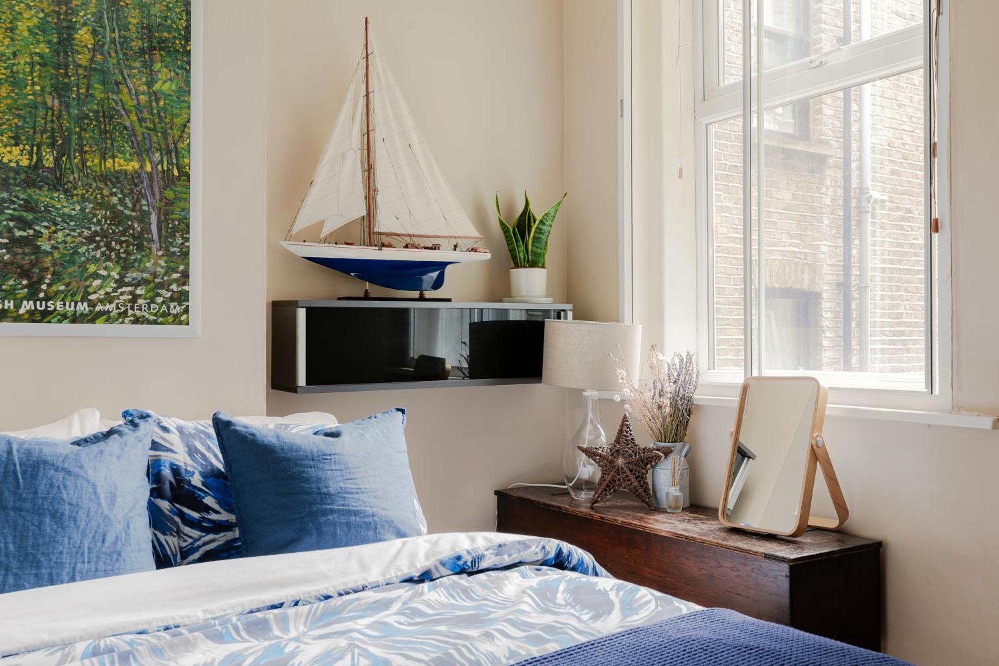 Apartamento Artistic Pied-A-Terre, Steps From The Tube, Moments From London'S Heart Exterior foto