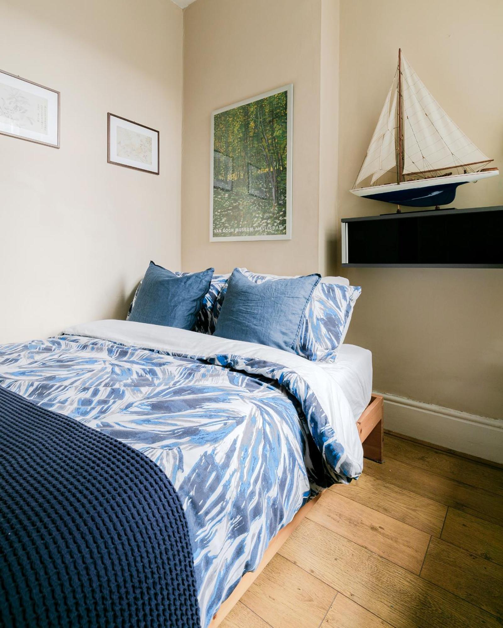Apartamento Artistic Pied-A-Terre, Steps From The Tube, Moments From London'S Heart Exterior foto