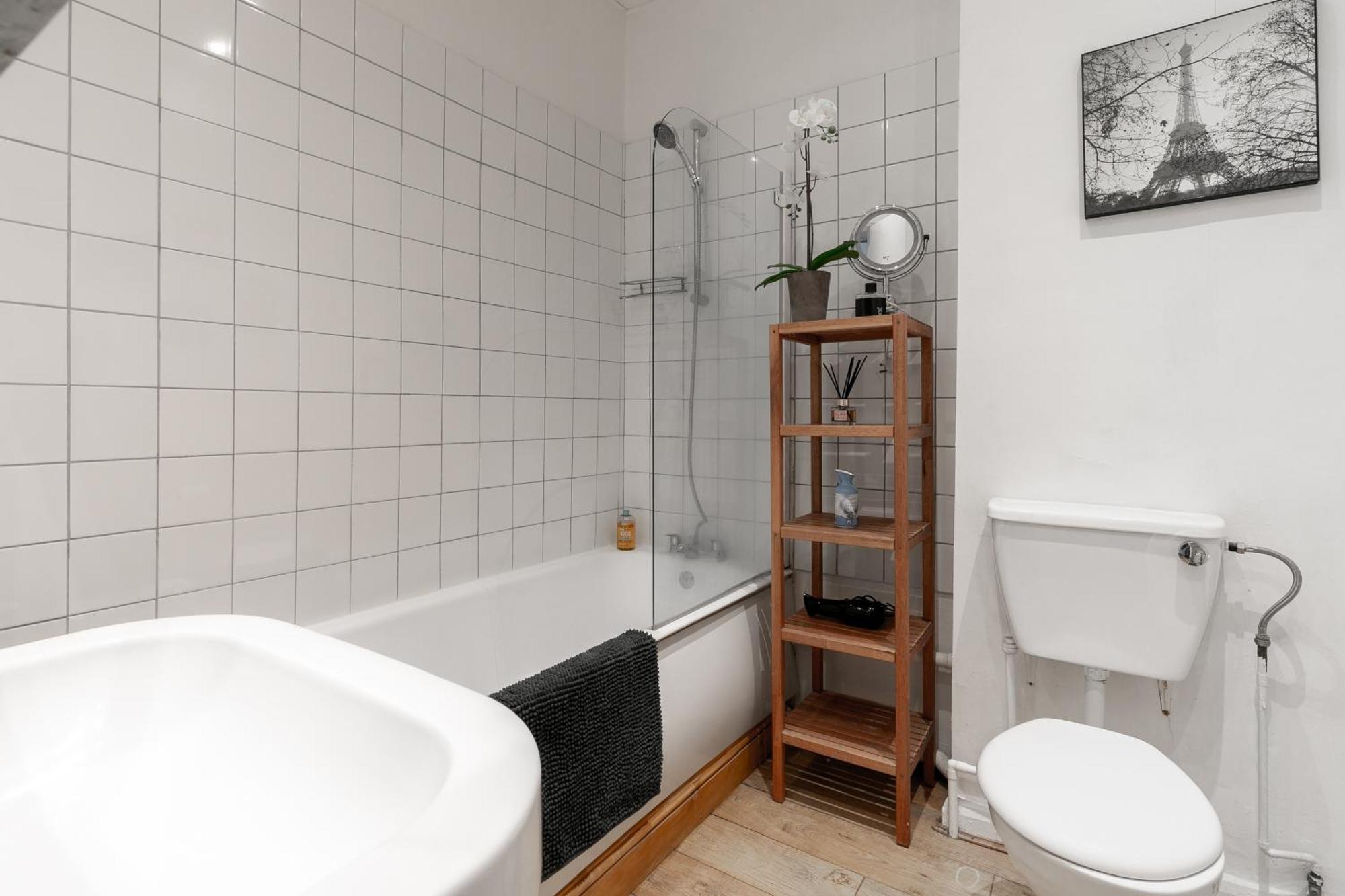 Apartamento Artistic Pied-A-Terre, Steps From The Tube, Moments From London'S Heart Exterior foto