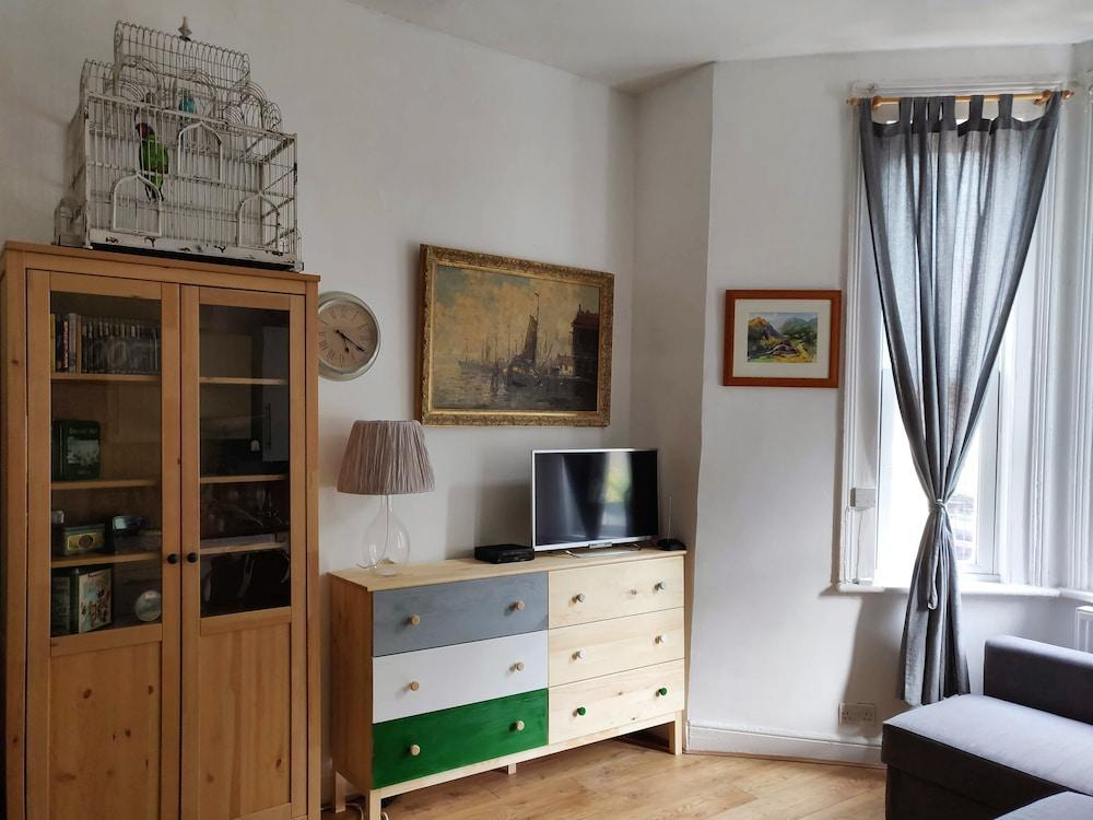 Apartamento Artistic Pied-A-Terre, Steps From The Tube, Moments From London'S Heart Exterior foto
